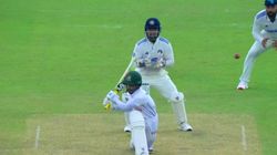 Ind Vs Ban Sunil Gavaskar In Splits After Rishabh Pant Makes Fun Of Mominul Haques Height