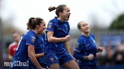 Chelsea Extend Winning Run Against Manchester United 