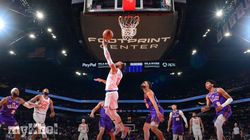 Nba Brunson Towns Combine For 70 To Keep Knicks Hot 