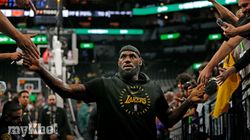 Lebron James Triple Double Lakers Beat Spurs 