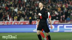Lewandowski Brace Leads Barcelona To Victory Over Red Star Belgrade 