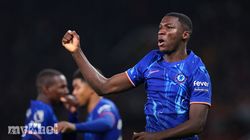 Moises Caicedo Denies Van Nistelrooy First Premier League Win 