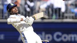 Border Gavaskar Trophy Virat Kohli Applauds Stunning Cover Drive From Yashasvi Jaiswal As India Tak