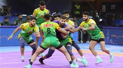 Devank And Ayan Power Patna Pirates To 32 28 Win Over Dabang Delhi Qualify For Pkl 11 Final