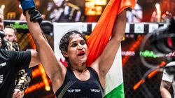 Brave Cf 92 Suchika Tariyal Makes Stunning Mma Debut With R2 Submission Victory