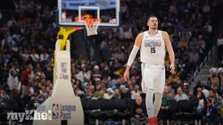 Nba Jokic Triple Double Nuggets Rout 76ers 
