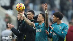 Kluivert Hat Trick Bournemouth Newcastle Premier League 