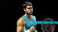 Carlos Alcaraz Cruises Into Rotterdam Open Quarter Finals