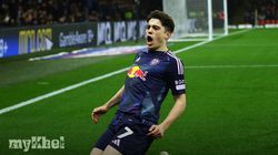 Leeds United Extend Championship Lead Coventry Close In Play Offs 