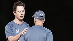 Ind Vs Nz Champions Trophy 2025 Final Matt Henry Seen Dejected Will Not Feature For New Zealand