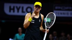 Iga Swiatek Soars Into Stuttgart Quarter Finals As Mirra Andreeva Overcomes Sister Erika