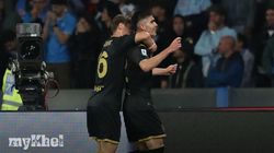 Napoli 2 2 Genoa Late Equaliser Blows Scudetto Race Open 