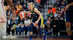 Bueckers Continues Connecticut Winning Streak With Wings 