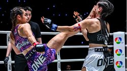 One Friday Fights 111 Results Petsukumvit Bomogao Stun Fans At Lumpinee Stadium