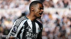 Isak Absent From Newcastles Asia Tour Amid Transfer Speculation 