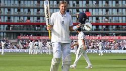 Joe Root Historic Day Helps England Build First Innings Lead On Day Three