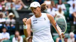 Wimbledon Iga Swiatek Overcomes Early Scare To Beat Caty Mcnally