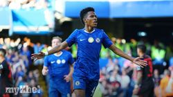 Chelsea 2 0 Bayer Leverkusen Debutant Estevao Stars 