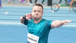 World Para Athletics Championship Georgia Denis Gnezdilov Towers Over F40 Shot Put Competition