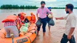 Indian Hockey Heroes Rupinder Pal Singh Gurwinder Singh Chandi Jugraj Singh Lead Flood Relief Punjab