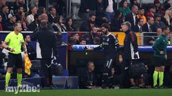 Alisson Injury Chelsea Clash Liverpool Galatasaray 