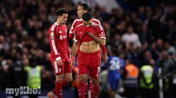 Neville Criticises Useless Liverpool Front Line After Chelsea Loss 