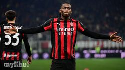 Ac Milan 1 0 Lazio Leao Strike Sends Allegri Side To Serie A Summit 