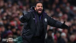 Neville Complacent Man Utd Players Undermining Trust In Amorim 