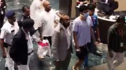 Ind Vs Sa Shubman Gill Leaves Hospital In Cervical Collar As India Await Fitness Verdict Watch Video