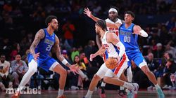 Nba Duren Leads Pistons Past Mavericks Mexico City 