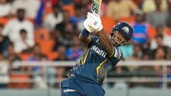 Ipl 2026 Sherfane Rutherford Creates Unique Ipl History After Trade Move To Mumbai Indians