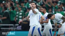 Al Hilal Heroics Hernandez Brace Secures Win Against Al Kholood 