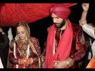 ಯುವರಾಜ್ ಹಜೇಲ್ ವಿವಾಹದ ಆಯ್ದ 10 ಸುಂದರ ಚಿತ್ರಗಳು