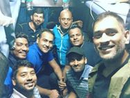 ರೈಲಿನಲ್ಲಿ ಎಂಎಸ್ ಧೋನಿ ಪ್ರಯಾಣ ಏಕೆ? ಎಲ್ಲಿಗೆ?