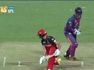 ವಿಡಿಯೋ: ಧೋನಿಯಿಂದ ಮಿಂಚಿನ ವೇಗದಲ್ಲಿ ಸ್ಟಂಪಿಂಗ್!