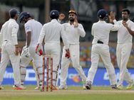 2ನೇ ಟೆಸ್ಟ್: ಫಾಲೋ ಆನ್ ಗೆ ಸಿಲುಕಿ ಸಂಕಷ್ಟದಲ್ಲಿರುವ ಶ್ರೀಲಂಕಾ