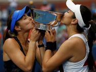 ಯುಎಸ್ ಓಪನ್ : ಮಾರ್ಟಿನಾ ಹಿಂಗಿಸ್ ಗೆ ಡಬ್ಬಲ್ ಖುಷಿ