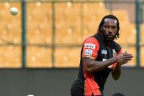 ಐಪಿಎಲ್ ಹರಾಜು 2018 : ಕ್ರಿಸ್ ಗೇಯ್ಲ್ ರನ್ನು ಕೇಳುವವರೇ ಇಲ್ಲ!