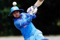 ಸ್ಮೃತಿ, ಮಿಥಾಲಿ ಅರ್ಧಶತಕ, ಭಾರತ ವನಿತೆಯರಿಗೆ ಭರ್ಜರಿ ವಿಜಯ