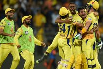 ಚೆನ್ನೈ-ಹೈದರಾಬಾದ್ ರೋಚಕ ಕದನ ಕಂಡು ಟ್ವಿಟ್ಟರಿಗರು ಪುಳಕಿತ