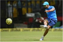 ರಾಷ್ಟ್ರೀಯ ಫುಟ್ಬಾಲ್ ತಂಡ ಬೆಂಬಲಿಸುವಂತೆ ಕೊಹ್ಲಿ ಕೋರಿಕೆ