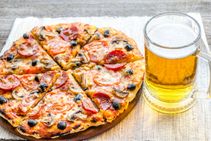 ಫುಟ್‌ಬಾಲ್ ದೆಸೆಯಿಂದ ಭಾರತದಲ್ಲಿ ಪಿಡ್ಜಾ, ಬೀಯರ್ ಮಾರಾಟ ಜೋರು