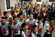 ಥಾಯ್ಲೆಂಡ್: ಸಾವು ಗೆದ್ದು ಬಂದ ಬಾಲಕರು ಹೇಳಿದ ಕಥೆ