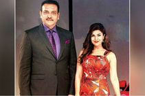 ನಿಮ್ರತ್ ಕೌರ್ ಜೊತೆಗಿನ ಡೇಟಿಂಗ್ ವದಂತಿಗೆ ಸೆಗಣಿ ಸಾರಿಸಿದ ರವಿ ಶಾಸ್ತ್ರಿ!