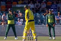 ಜಾರ್ಜ್ ಬೇಲಿ ಕ್ರೀಸ್ ನಲ್ಲಿ ನಿಂತ ರೀತಿ ನೋಡಿದರೆ ಹುಬ್ಬೇರುತ್ತೆ!