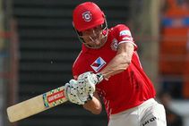 ಐಪಿಎಲ್ ಕ್ರಿಕೆಟ್: ಆರ್‌ಸಿಬಿ ತಂಡ ಸೇರಿಕೊಂಡ ಆಸ್ಟ್ರೇಲಿಯಾದ ಆಲ್‌ರೌಂಡರ್