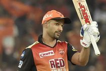 ಸನ್‌ರೈಸರ್ಸ್ ಮೇಲೆ ಶಿಖರ್ ಧವನ್ ಕೋಪ: ಮುಂಬೈ ಇಂಡಿಯನ್ಸ್ ಸೇರ್ಪಡೆ ಸಾಧ್ಯತೆ