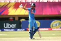 ಮಹಿಳಾ ವಿಶ್ವಕಪ್ ಟಿ20: ಹರ್ಮನ್ ಪ್ರೀತ್ ಅಬ್ಬರಕ್ಕೆ ಬೆಚ್ಚಿದ ಕಿವೀಸ್