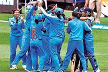 ಮಹಿಳಾ ವಿಶ್ವ ಟಿ20: ಪಾಕಿಸ್ತಾನವನ್ನು 7 ವಿಕೆಟ್ ನಿಂದ ಮಣಿಸಿದ ಭಾರತ