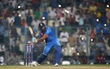 ಟಿ20 ಶತಕಗಳಲ್ಲಿ ದಾಖಲೆ ನಿರ್ಮಿಸಿದ 'ಹಿಟ್ ಮ್ಯಾನ್' ರೋಹಿತ್ ಶರ್ಮಾ
